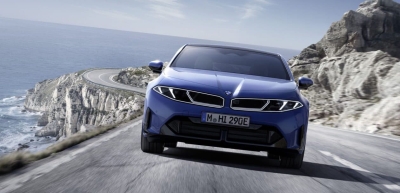 BMW's nieuwe i3 rijdt 900 kilometer op één lading