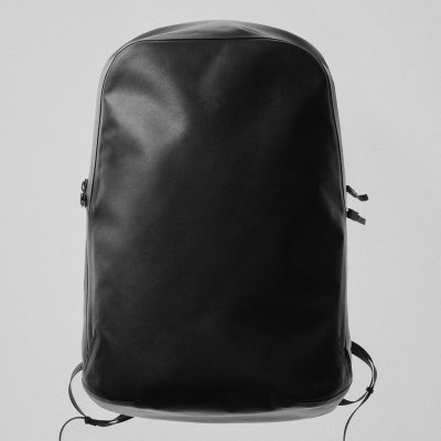 De Arc'teryx Anodic heeft geen logo en dat is genoeg