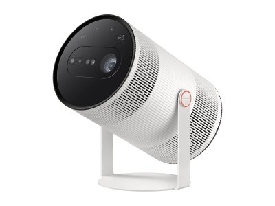 Deze zakprojector richt zichzelf automatisch op je muur